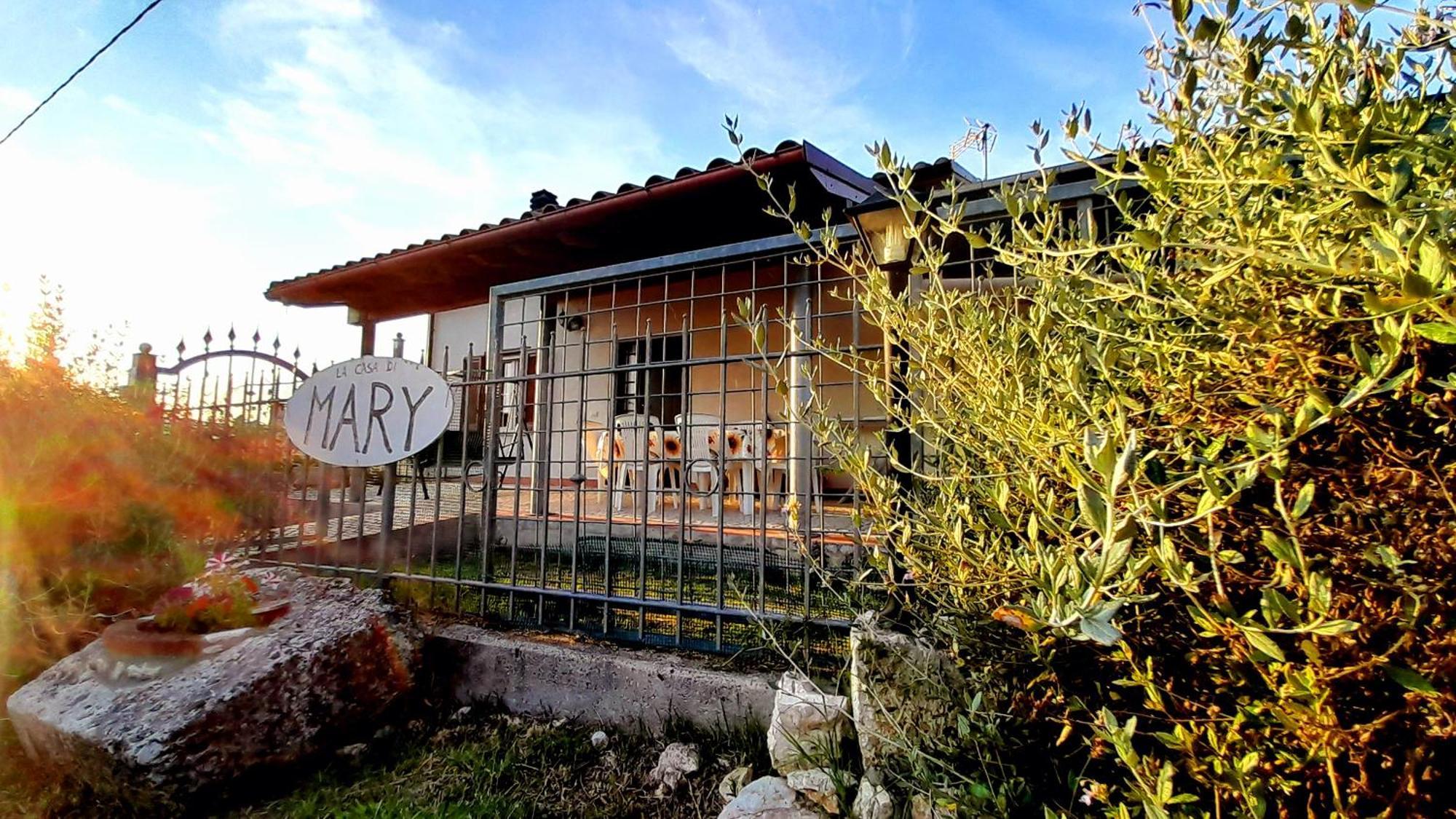 La Casa Di Mary Amelia Exterior foto
